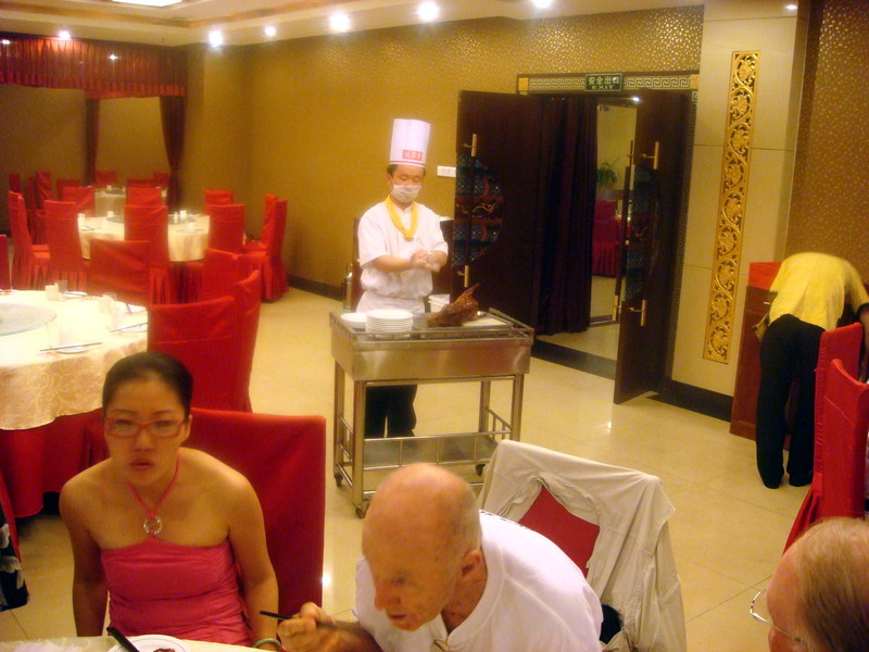 Image: /media/?path=/trips/2007-08-13 China/2007-08-15_Beijing/20070815-195316-0-Joe.jpg